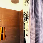 아파트 Free Parking - Premium Bed - Modern Kitchen 그라츠
