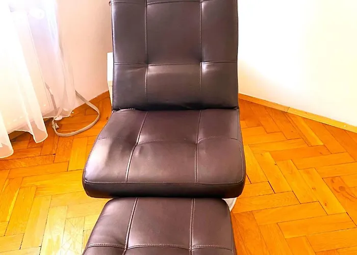 Free Parking - Premium Bed - Modern Kitchen Appartement *