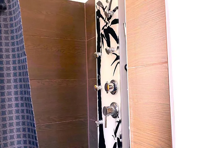 Appartement Free Parking - Premium Bed - Modern Kitchen *